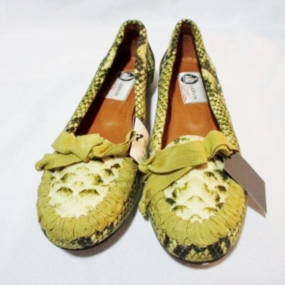 Lanvin Shoes - NEW NWT LANVIN PARIS MOCCASIN SNAKESKIN Flat Shoe